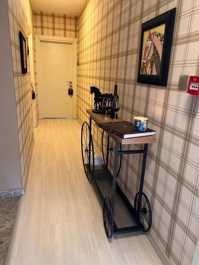 B. Equine Range Hotel Narlidere Dış mekan fotoğraf