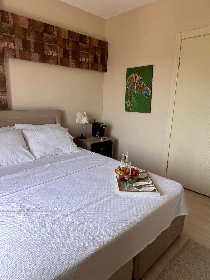 B. Equine Range Hotel Narlidere Dış mekan fotoğraf