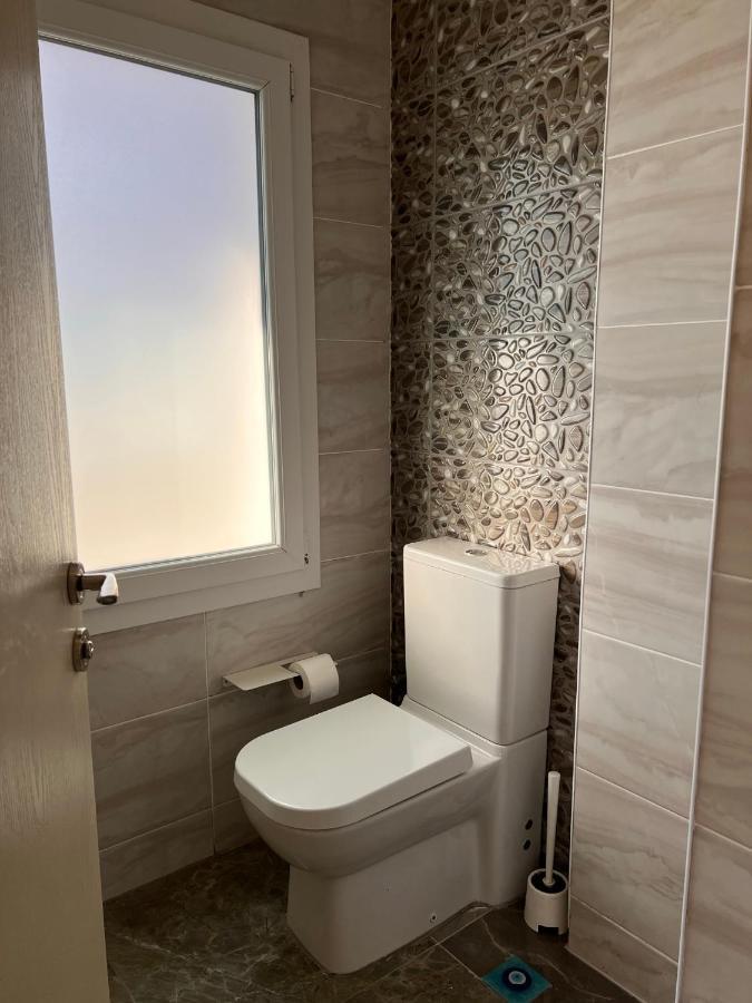 B. Equine Range Hotel Narlidere Dış mekan fotoğraf