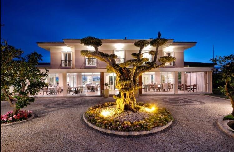 B. Equine Range Hotel Narlidere Dış mekan fotoğraf
